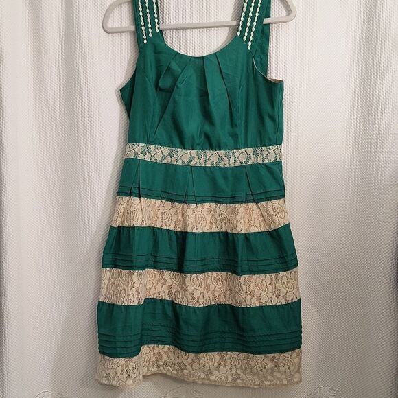 Ryu Dress Women's - Picture 2 of 7